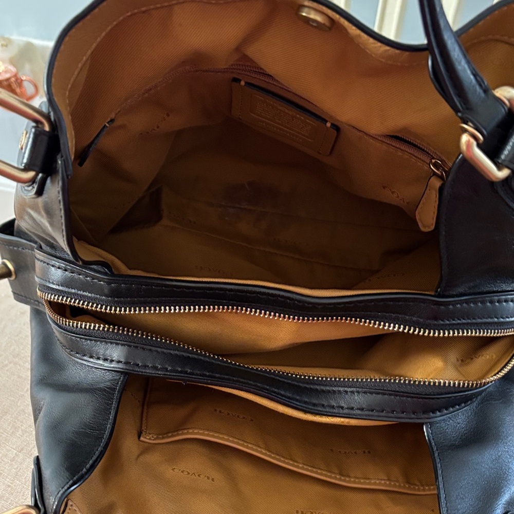 Coach Edie 31 Black Embossed Leather Shoulder Bag - Picture 7 of 8